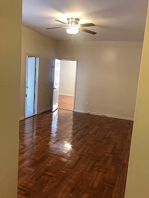 Rented by Bond New York | media 11