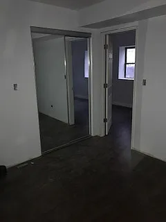 2228 S Sawyer Ave — Photo 3