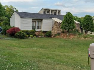 1630 Seven Oaks Dr, Morristown, TN 37814