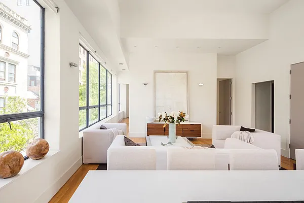 Rented by Dolly Lenz Real Estate LLC | media 3
