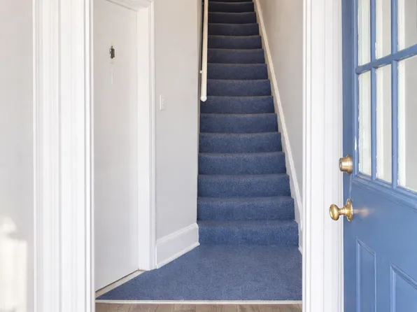 709 N Jackson St APT 3, Wilmington, DE 19805