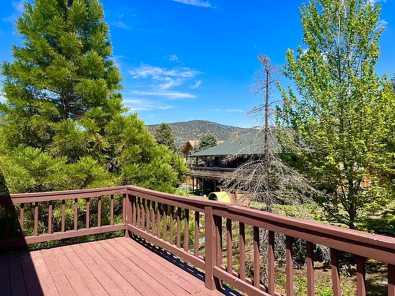 14700 Voltaire Dr — Photo 9