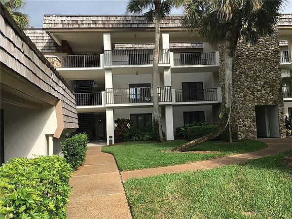 2nd image of 107 Wilderness Dr APT 309