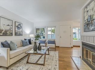 992 La Barbera Dr, San Jose, CA 95126