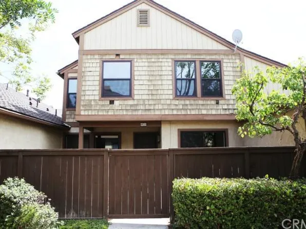 4835 Fieldbrook Ln #30, Cypress, CA 90630