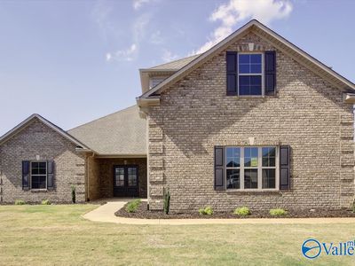 26381 Woodfield Dr, Athens, AL, 35613