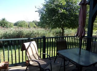 9-12 Maple Cres, Vernon, NJ 07462