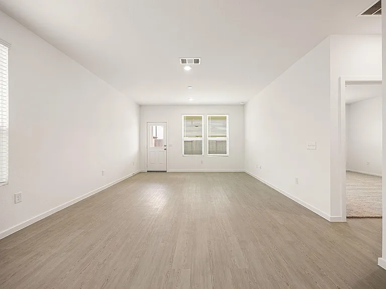 26270 Arrowleaf — Photo 6