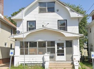1027 Ridge Ave, Rockford, IL 61103