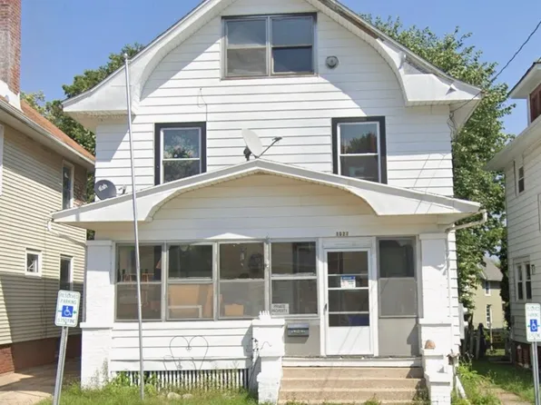 1027 Ridge Ave, Rockford, IL 61103