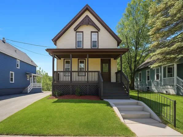 30 Lynch St, Elgin, IL 60123