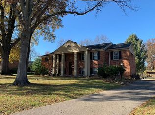 6826 Wetheridge Dr, Cincinnati, OH 45230