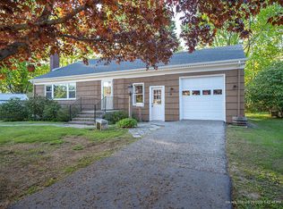 18 Larchwood Rd, South Portland, ME 04106