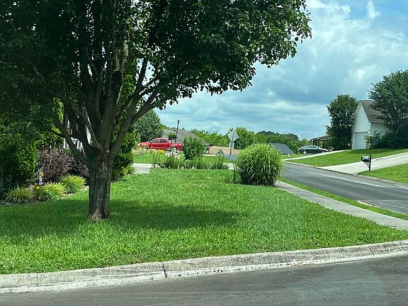 5th image of 8710 Finchwood Ln