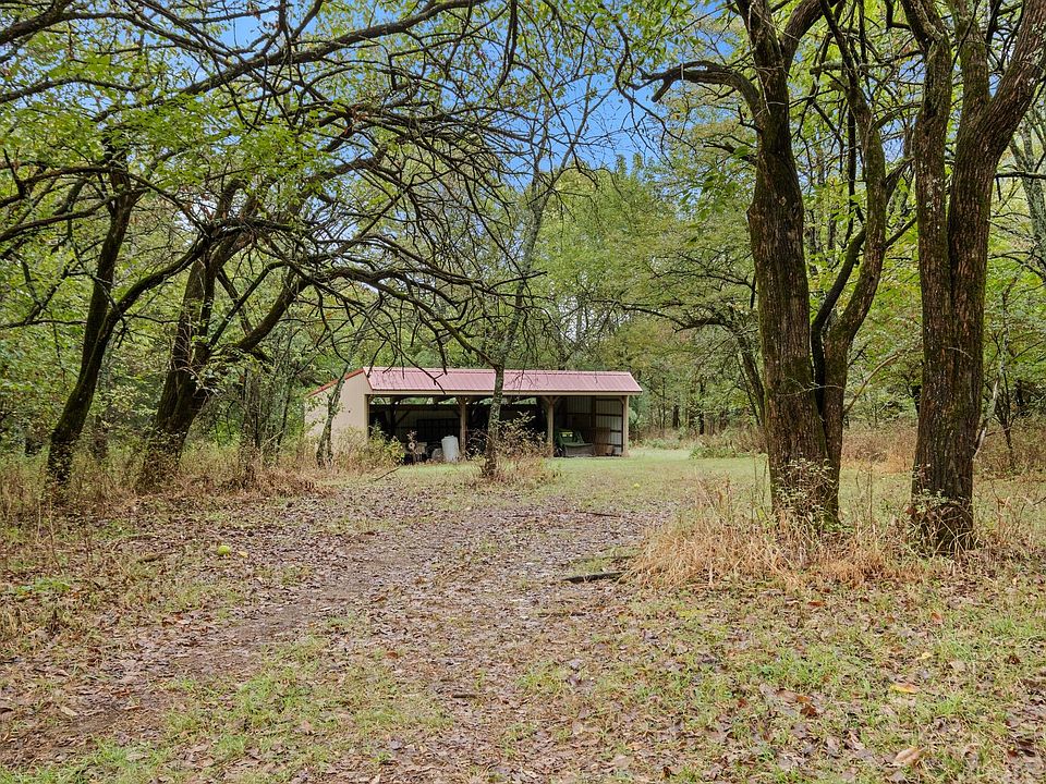 34th image of 1746 Molly Hollow Rd