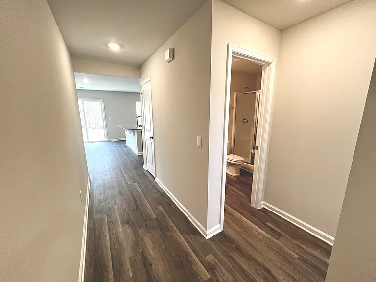60 Ruffian Ct — Photo 4