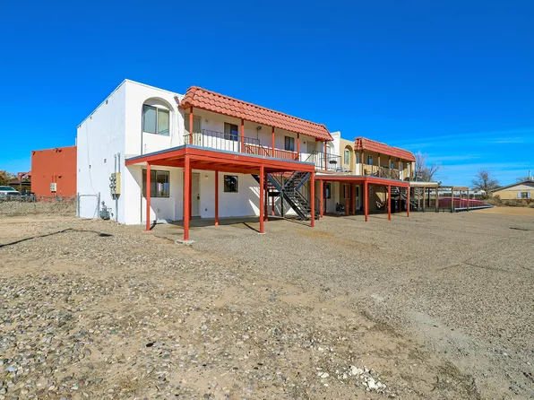 95 Eventide Rd SE, Rio Rancho, NM 87124