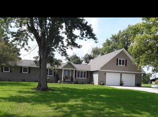 8340 E 1600th Ave, Newton, IL 62448