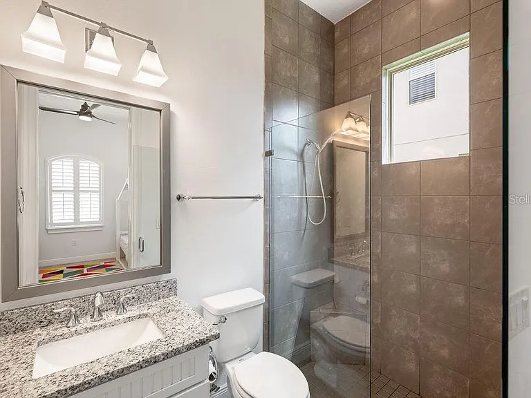 706 Canopy Estates Dr — Photo 33