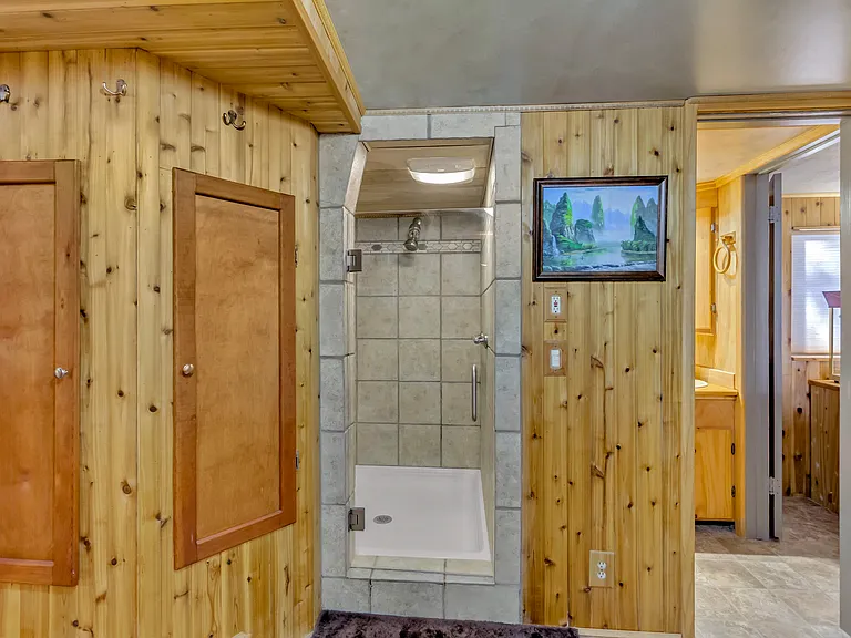 2607 N Viking Dr — Photo 13
