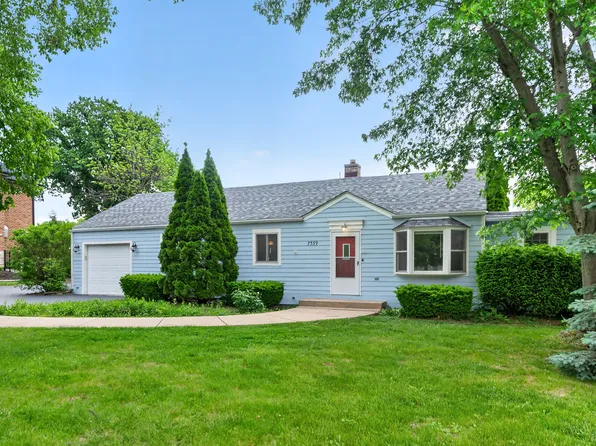 7339 S Park Ave, Burr Ridge, IL 60527