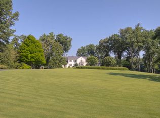 104 Parkins Lake Rd, Greenville, SC 29607