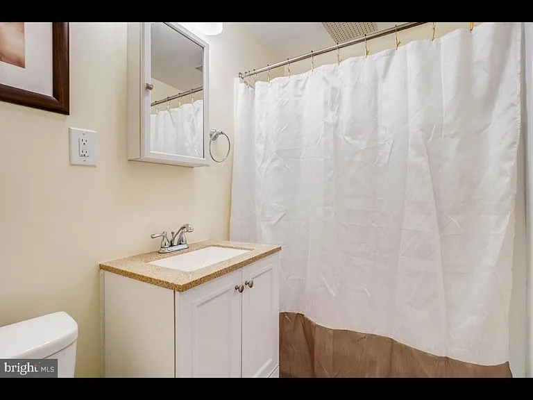 19517 Wootton Ave — Photo 28