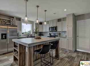 1263 Old Lockhart Rd, Lockhart, TX 78644