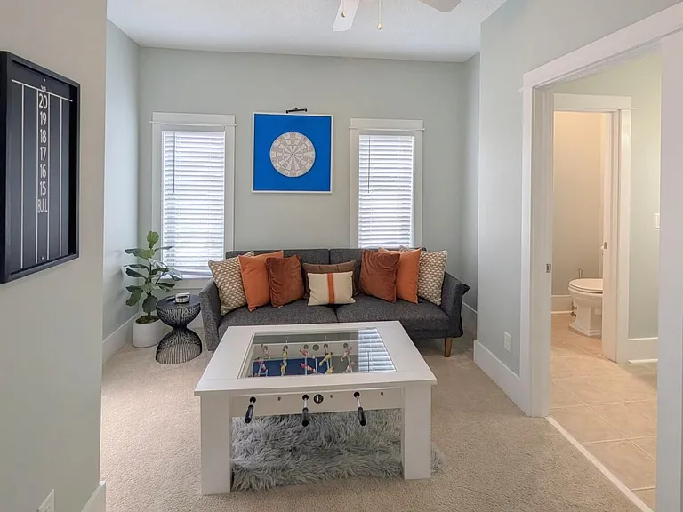 361 Ahern St #15 — Photo 11
