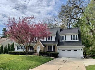 1214 Edgehill Dr, Madison, WI 53705