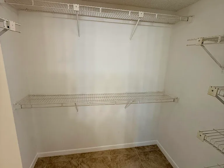 1142 Coral Club Dr #1142 — Photo 15