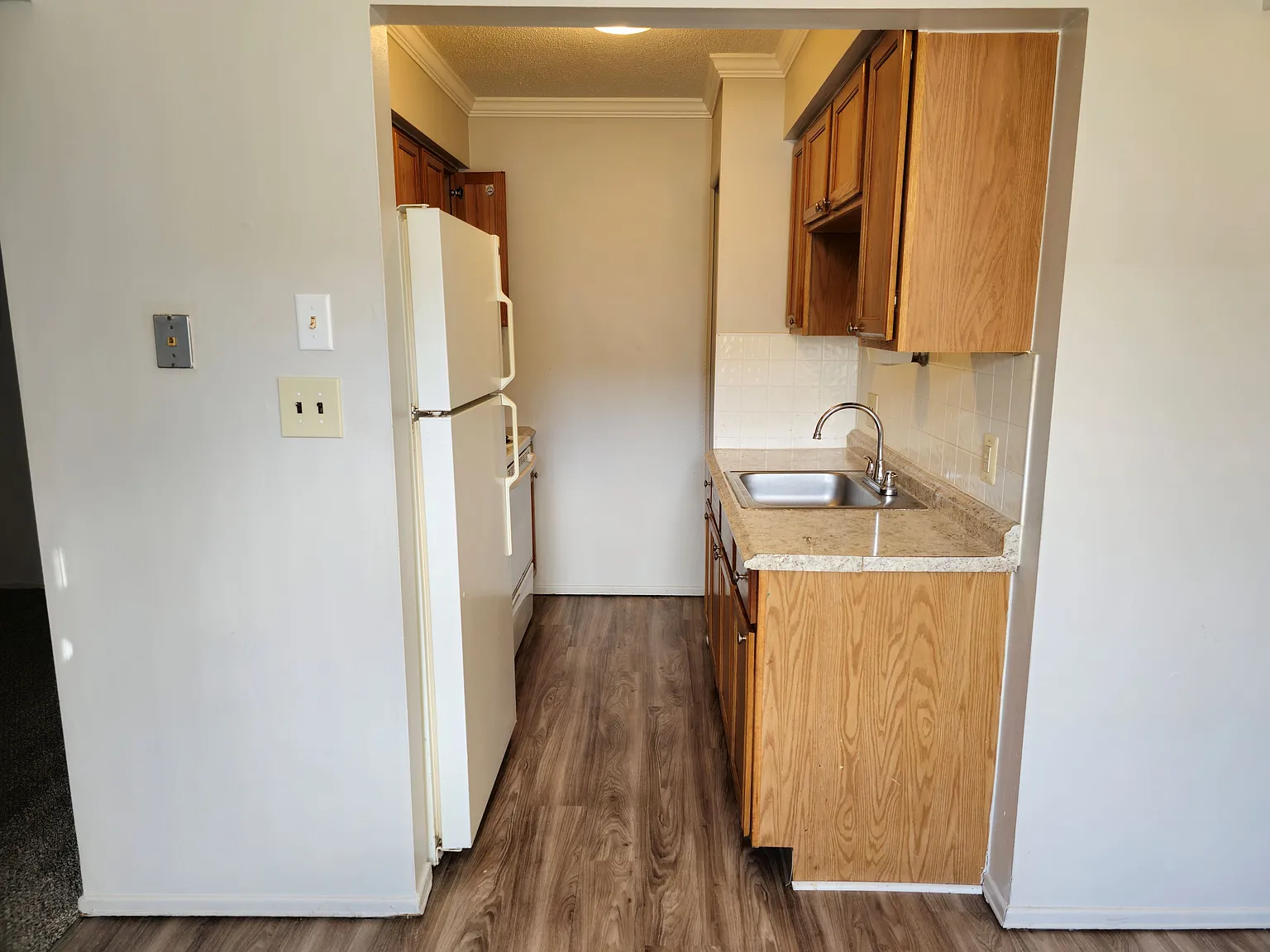 1 bed, 650 sqft, $925 — Photo 3