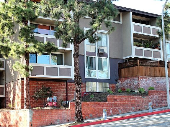 3rd image of 6605 Green Valley Cir Unit 103