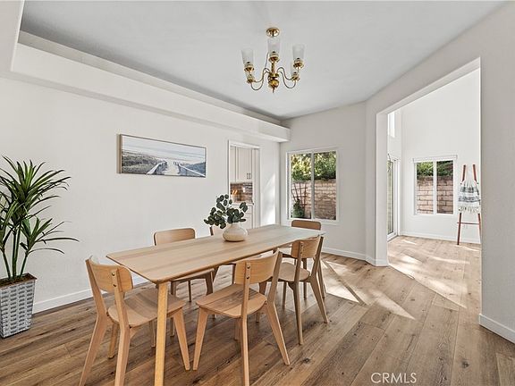 5th image of 15660 Trollope Ct