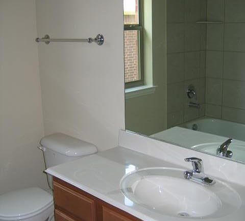 2nd image of 309 Lakefront Ct