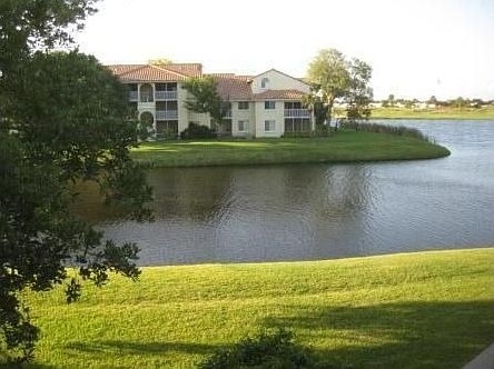 1st image of 1302 The Pointe Dr