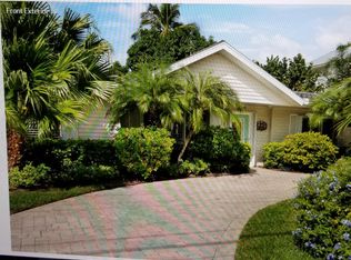 1530 Sandpiper St, Naples, FL 34102