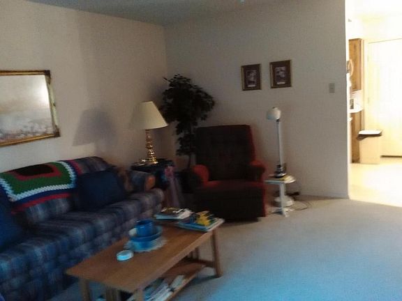 2nd image of 801 Cherry St