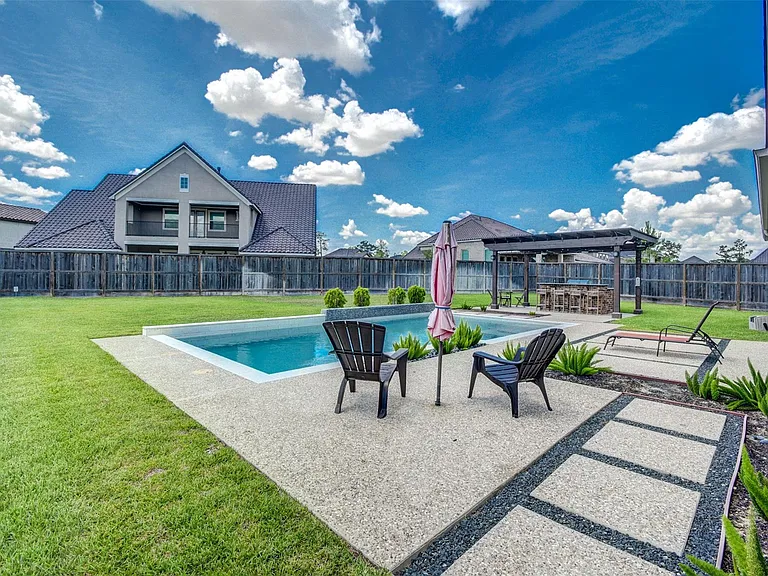 25710 Oakwood Knoll Dr — Photo 37