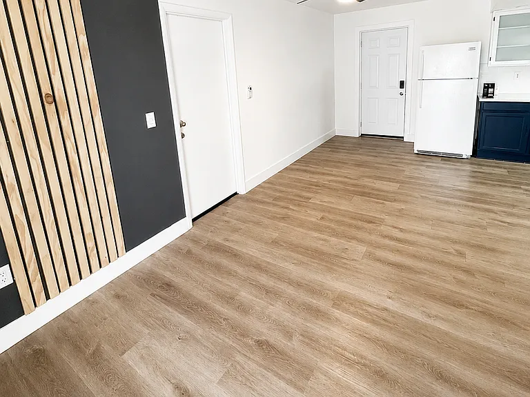 627 W Enid Ave #2 — Photo 3