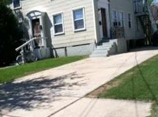 6231 Wainwright Dr, New Orleans, LA 70122