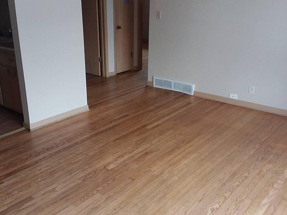5th image of 7711 W Hampton Ave #5