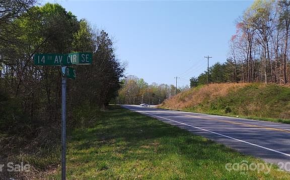 4th image of 2880 14th Avenue Cir SE