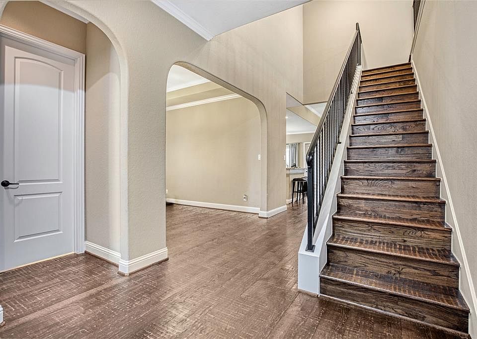 1st image of 28974 Twisted Oak Dr