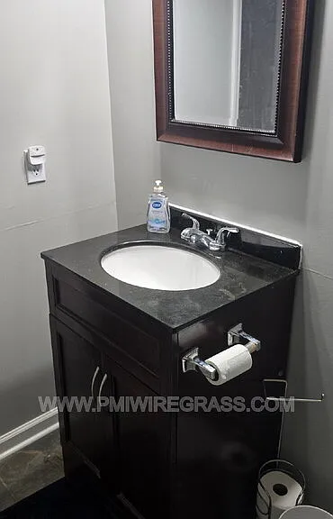 115 Blossom Dr — Photo 13