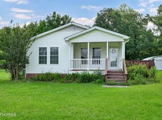 1846 Murray Town Rd, Burgaw, NC 28425
