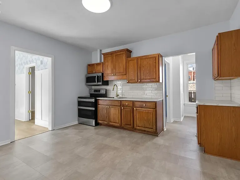914 Hayes Ave — Photo 40