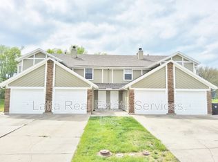 2117C Highridge Dr, Pleasant Hill, MO 64080