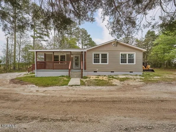 270 Old Pinehurst Road, Aberdeen, NC 28315