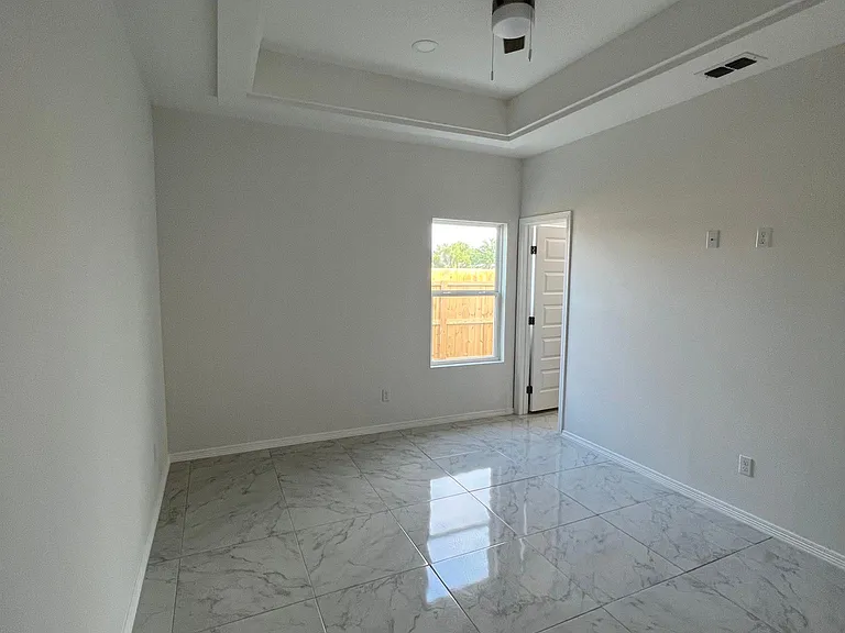 5600 Puffin St — Photo 9